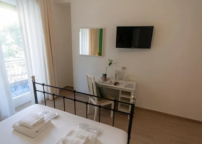 Magna Cura Oda ve Kahvaltı 4*